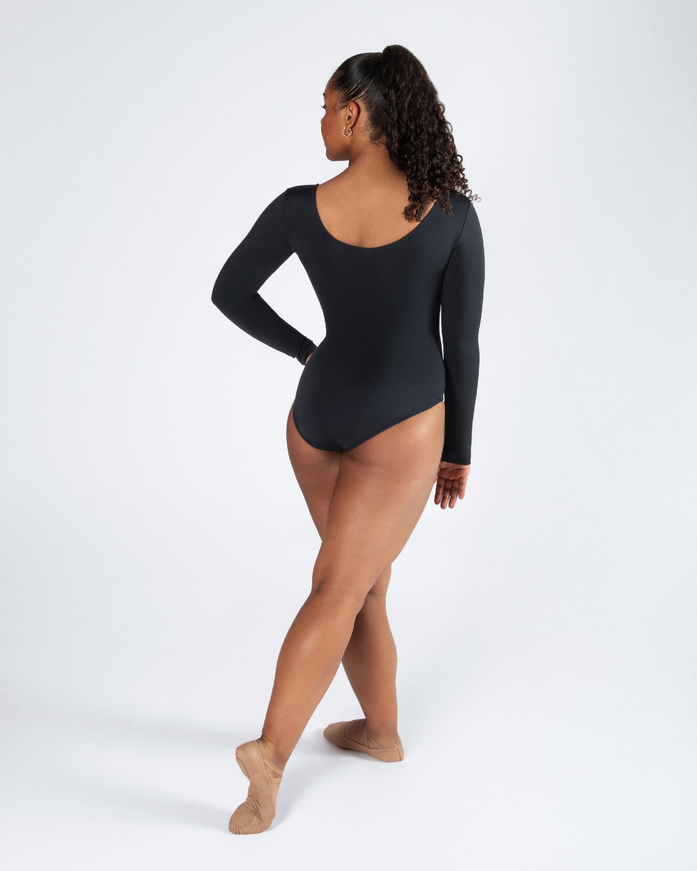Elizabeth Leotard