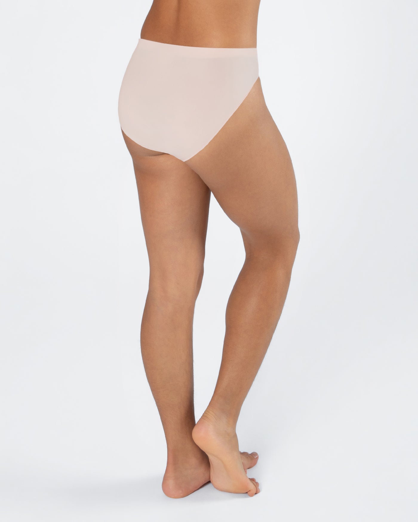 Seamless High Cut Brief