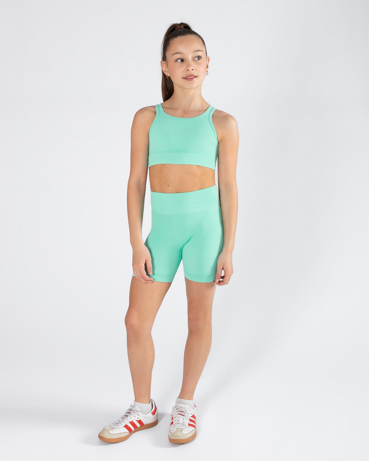 Seamless Short